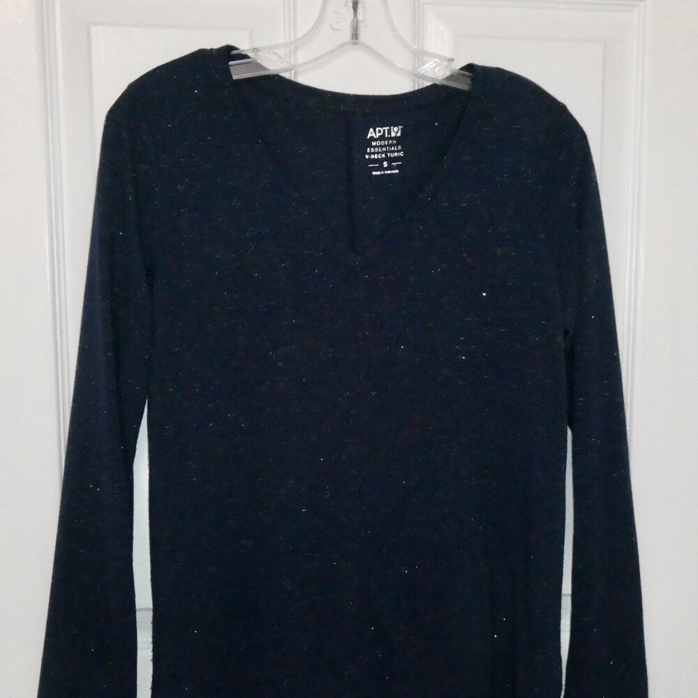 VERY PRETTY APT 9 NAVY BLUE SPARKLY LONG SLEEVE SHIRT TOP - V NECK WOMENS SIZE S